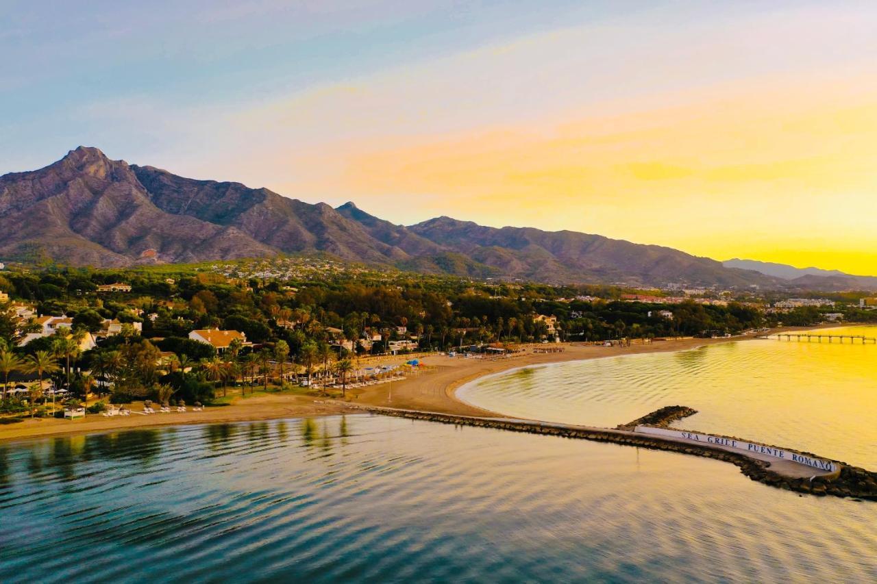 Puente Romano Beach Resort 马尔韦利亚 外观 照片